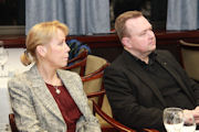 Oppilaat tarkkavaisena