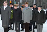 Ryhmitt�ytymist� lippukulkueeseen