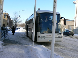 Bussi teatterin edess�